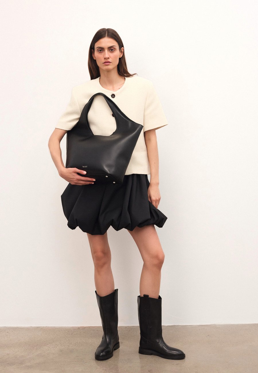 Сумка Kazar FOLA, Black
Сумка Kazar FOLA, Black