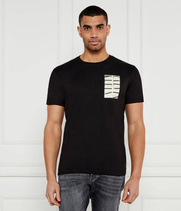 Футболка мужская Calvin Klein Jeans с графическим принтом, черный 
Футболка мужская Calvin Klein Jeans с графическим принтом, черный