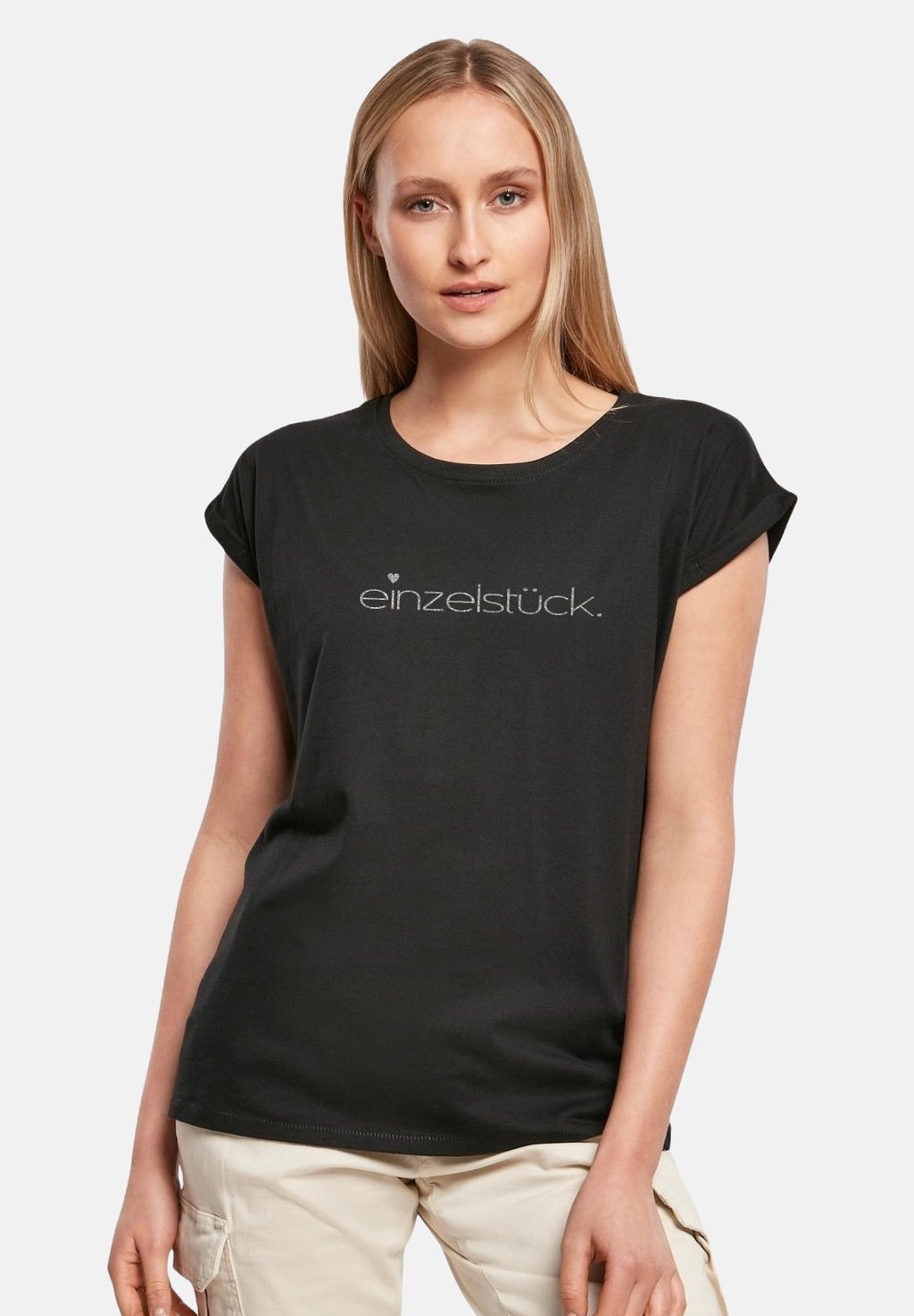 Футболка с принтом ROLL EINZELSTÜCK Be Famous, черный
Футболка с принтом ROLL EINZELSTÜCK Be Famous, черный