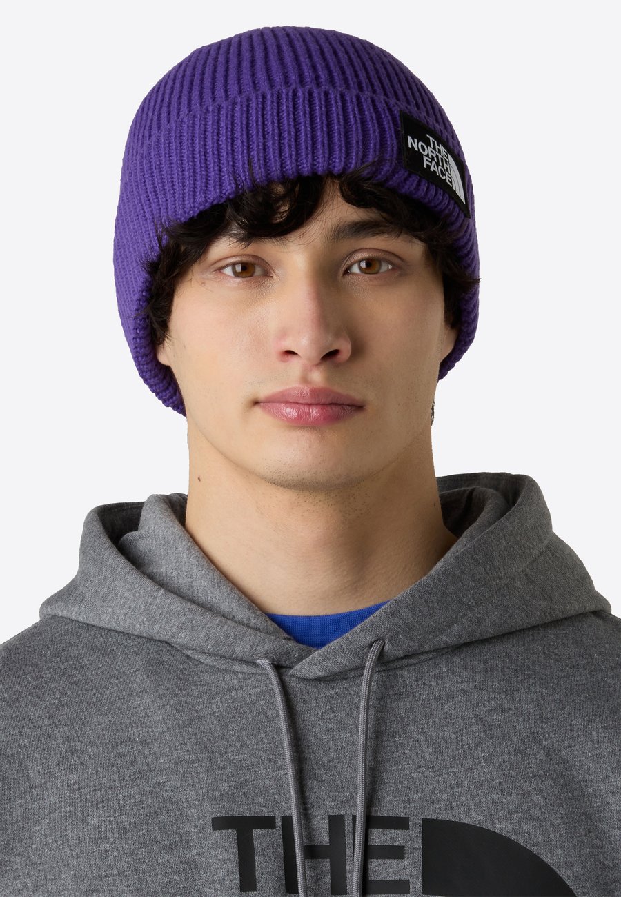 Шапка The North Face LOGO BOX CUFFED, Peak Purple/Purple
Шапка The North Face LOGO BOX CUFFED, Peak Purple/Purple