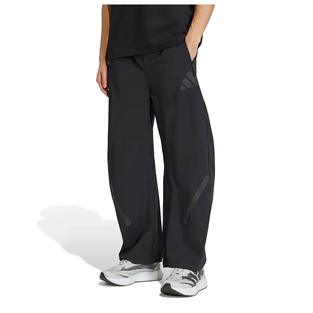 Брюки adidas ZNE Woven, черный
Брюки adidas ZNE Woven, черный