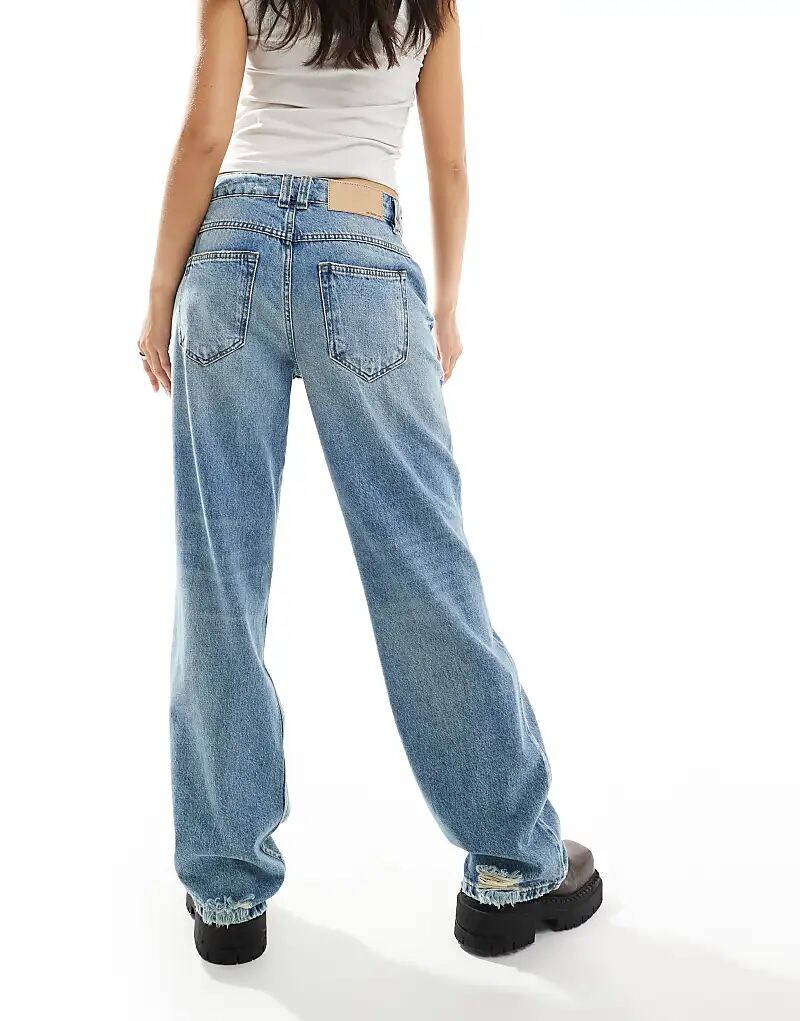 Мешковатые джинсы с разрывами в средне-синем цвете ASOS DESIGN
Мешковатые джинсы с разрывами в средне-синем цвете ASOS DESIGN