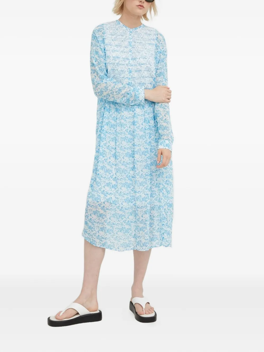 Платье с цветочным принтом и сборками SAMSOE SAMSOE, синий
Платье с цветочным принтом и сборками SAMSOE SAMSOE, синий