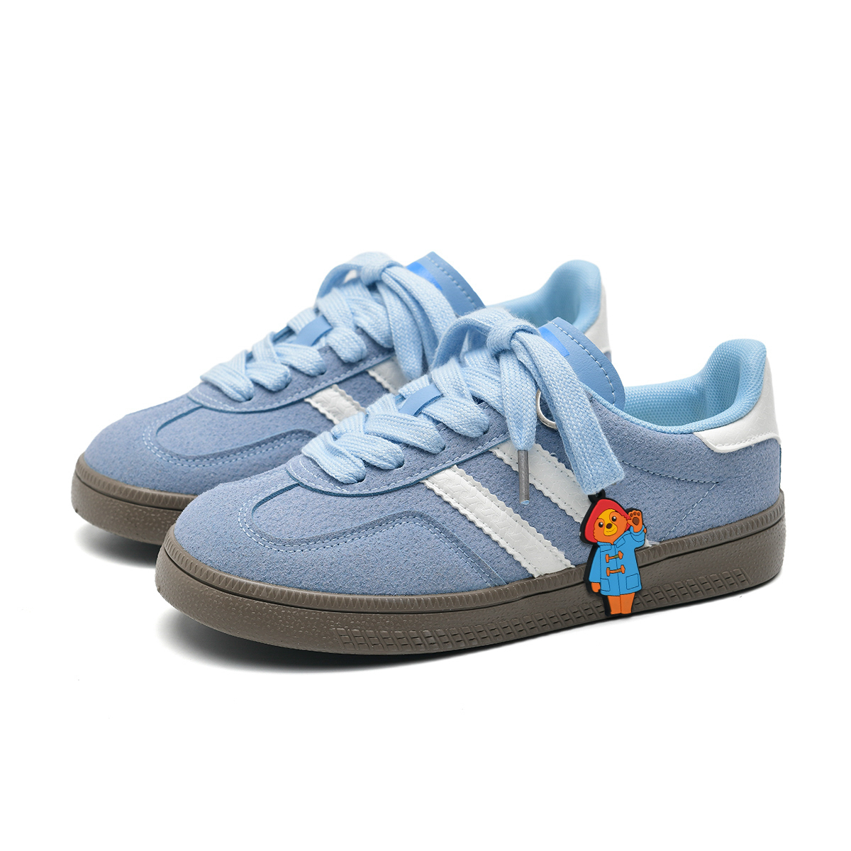 Paddington Bears Износостойкие и легкие низкие скейтерские кроссовки унисекс синие с петелькой для плюшевого мишки, цвет Blue (Includes Paddington Bear Loop)
Paddington Bears Износостойкие и легкие низкие скейтерские кроссовки унисекс синие с петелькой для плюшевого мишки, цвет Blue (Includes Paddington Bear Loop)