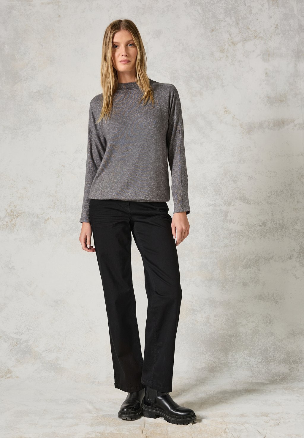 Топ с длинными рукавами MIT GLITZER Cecil, серый
Топ с длинными рукавами MIT GLITZER Cecil, серый