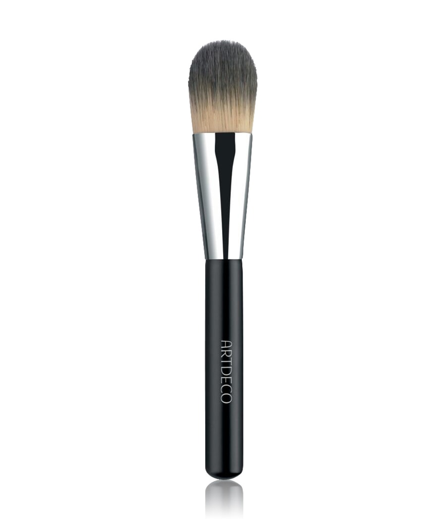 Кисть для нанесения тонального крема ARTDECO Make-up Brush, 1 шт.
Кисть для нанесения тонального крема ARTDECO Make-up Brush, 1 шт.