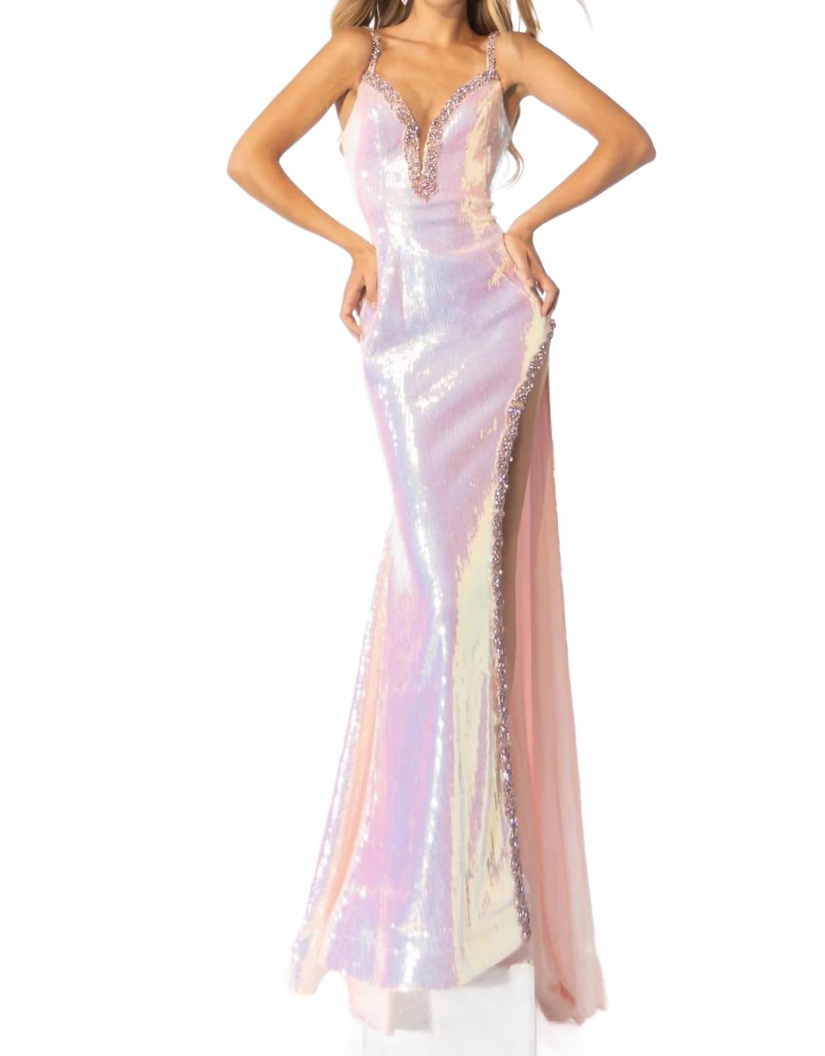 Переливающееся платье с пайетками и разрезом в переливающемся розовом цвете Ava Presley
Переливающееся платье с пайетками и разрезом в переливающемся розовом цвете Ava Presley