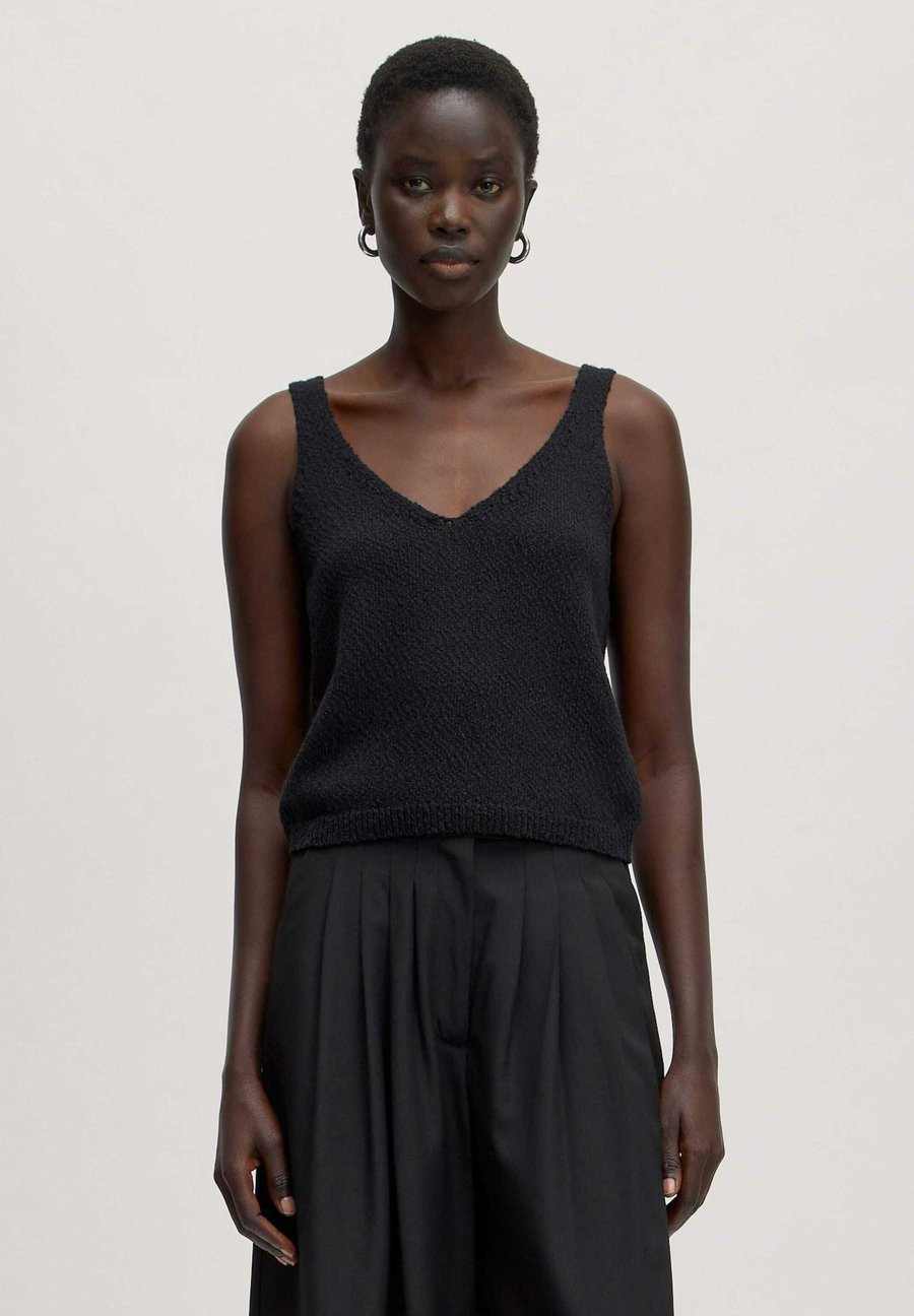 Топ EDITED SANA, Schwarz/Black
Топ EDITED SANA, Schwarz/Black