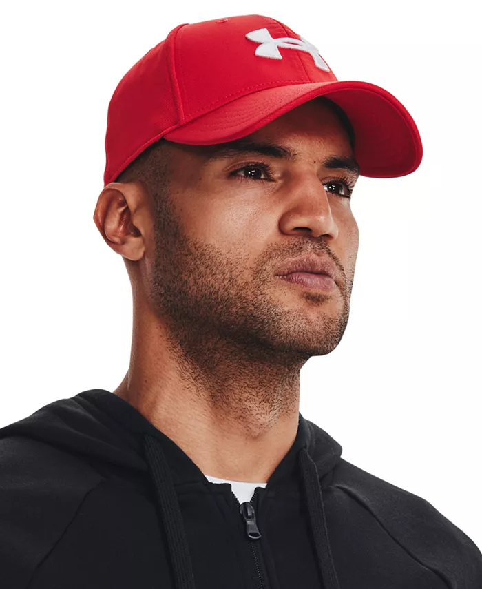 Мужская бейсболка UA Blitzing Under Armour, красный
Мужская бейсболка UA Blitzing Under Armour, красный