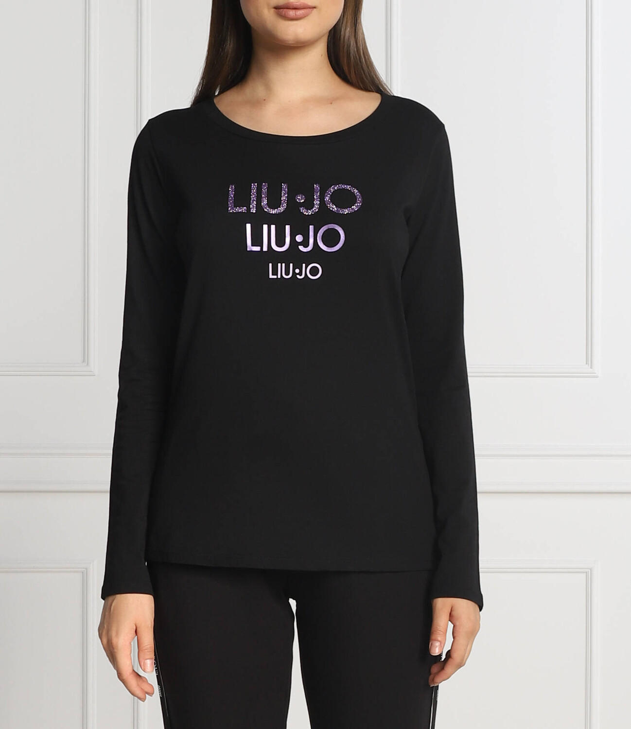 Блуза Liu Jo Sport slim fit, черный
Блуза Liu Jo Sport slim fit, черный