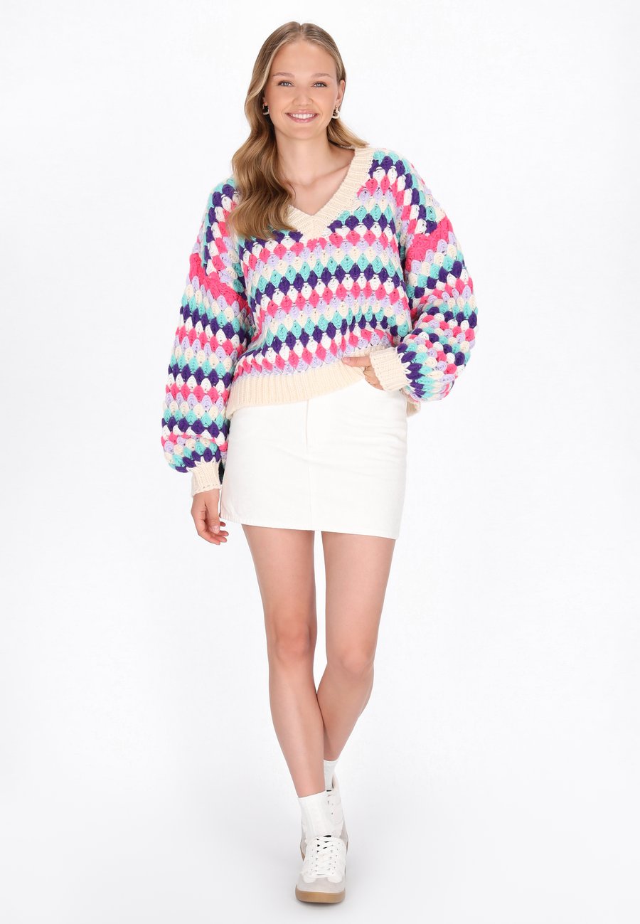 Джемпер myMo Jumper, Turquoise Multicolor/Pink
Джемпер myMo Jumper, Turquoise Multicolor/Pink
