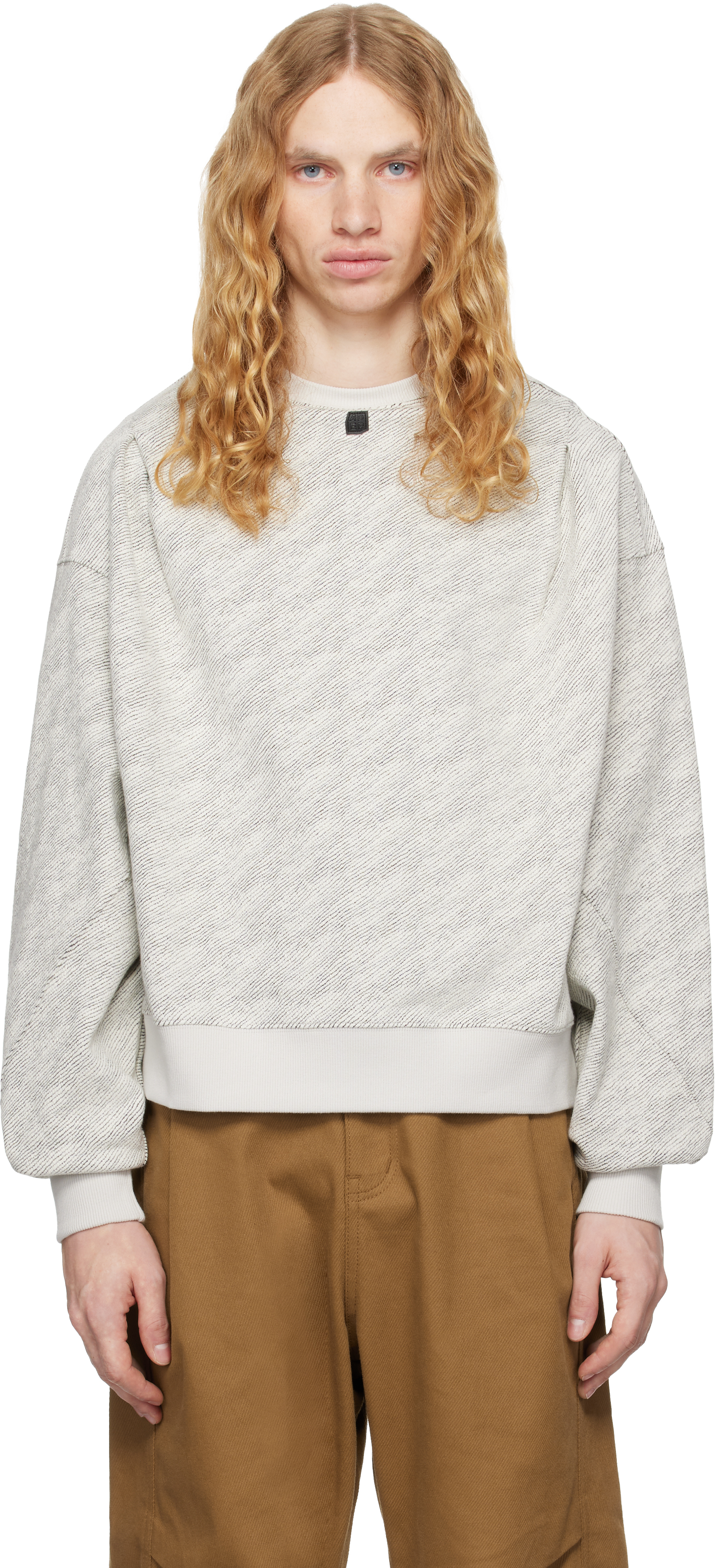 Серый Tetraight Product. 43 Толстовка ADER error
Серый Tetraight Product. 43 Толстовка ADER error