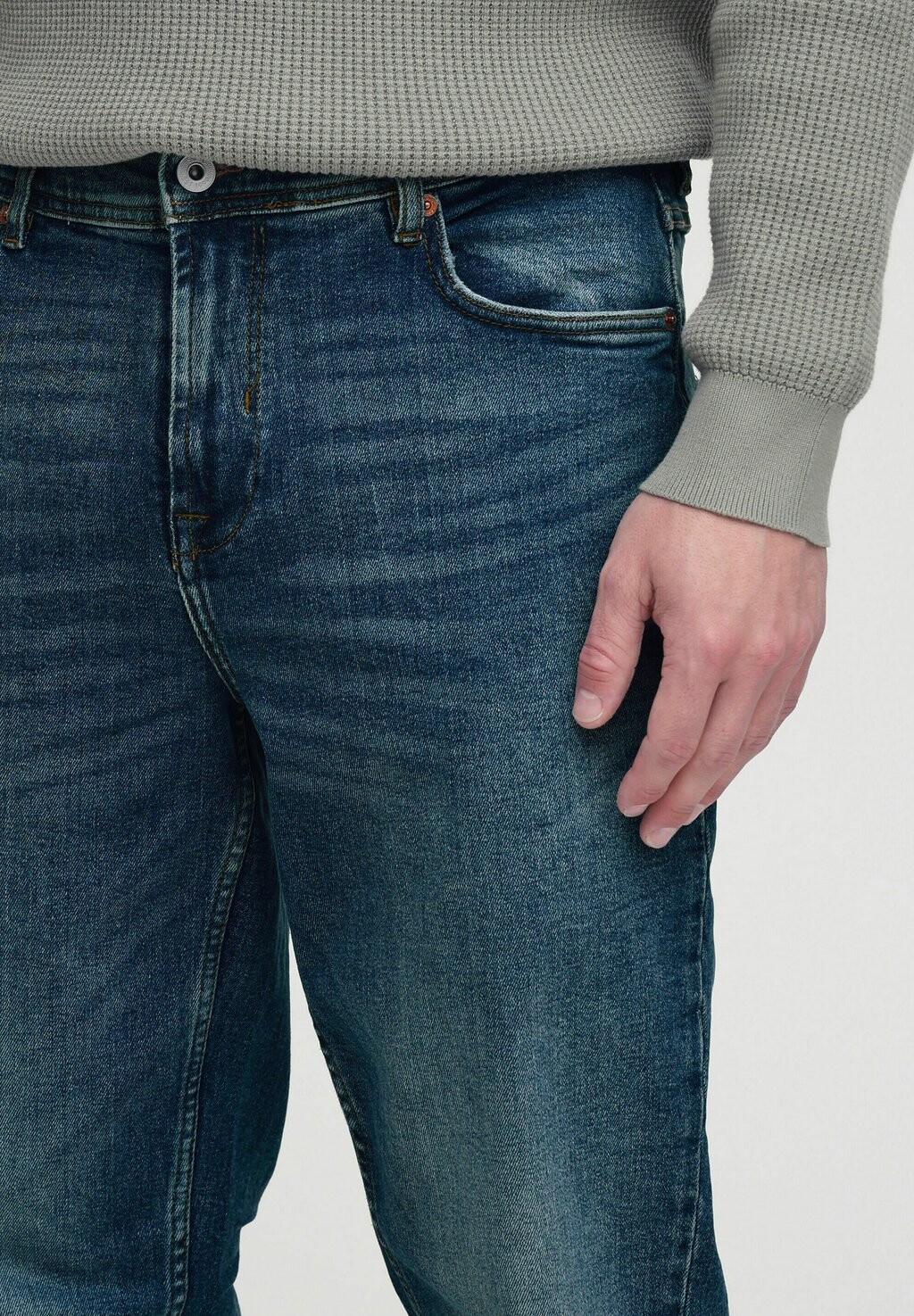 Джинсы прямого кроя SDISNI RYAN Solid, синий деним
Джинсы прямого кроя SDISNI RYAN Solid, синий деним