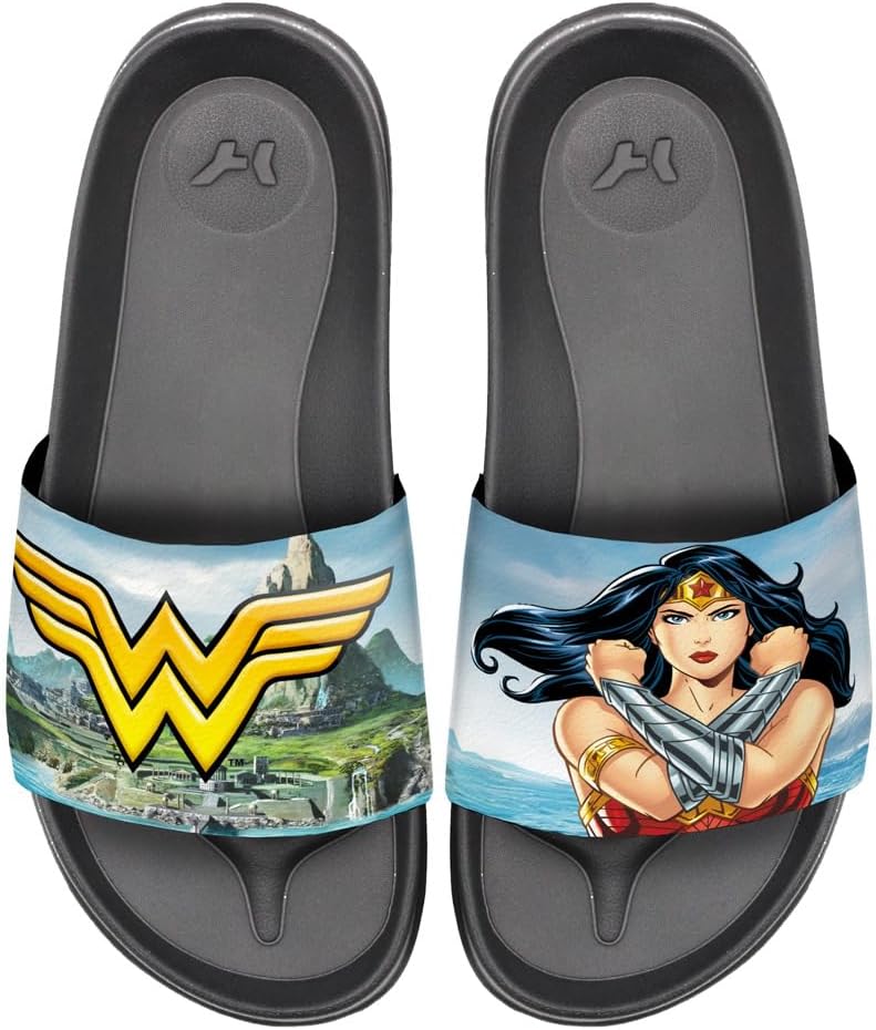 Сандалии Popfunk Wonder Woman Themyscira Unisex Adult Slides с регулируемой высотой. Официально лицензированы Hypd Slydr Switch, черный
Сандалии Popfunk Wonder Woman Themyscira Unisex Adult Slides с регулируемой высотой. Официально лицензированы Hypd Slydr Switch, черный