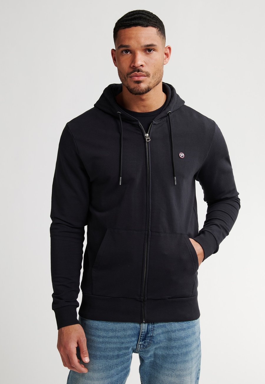 Толстовка Petrol Industries CASUAL IRONWOOD, Deep Black/Black
Толстовка Petrol Industries CASUAL IRONWOOD, Deep Black/Black