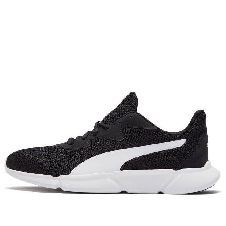 Беговые кроссовки PUMA Interflex Runner 'Black White', черный
Беговые кроссовки PUMA Interflex Runner 'Black White', черный