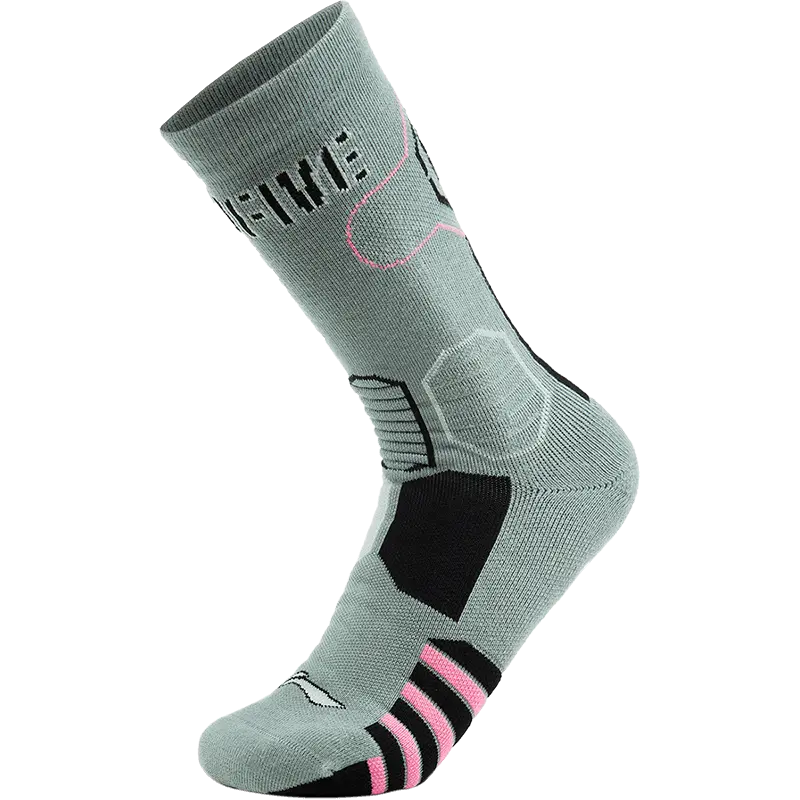 LiNing Badfive Гольфы унисекс 1 пара Пыльно-серый зеленый/Черный/Флуоресцентный цифровой розовый
LiNing Badfive Гольфы унисекс 1 пара Пыльно-серый зеленый/Черный/Флуоресцентный цифровой розовый