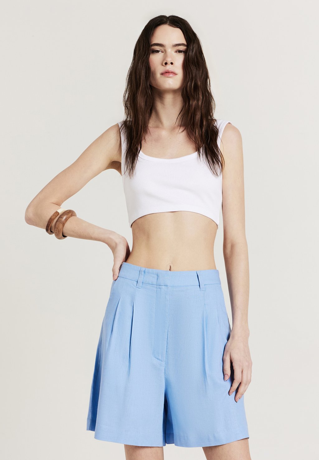 Шорты Calliope, светло-голубой
Шорты Calliope, светло-голубой