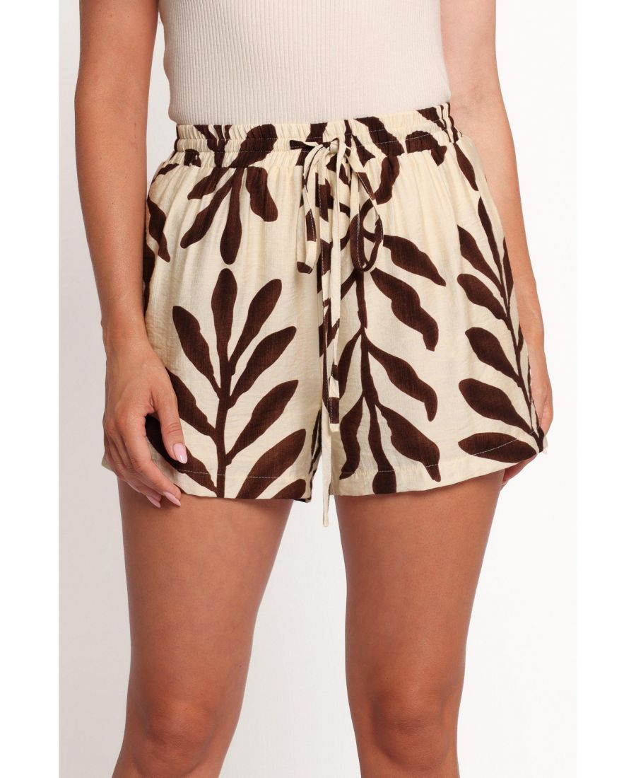 Женские шорты July Shorts - Brown Palm Petal and Pup, Brown
Женские шорты July Shorts - Brown Palm Petal and Pup, Brown