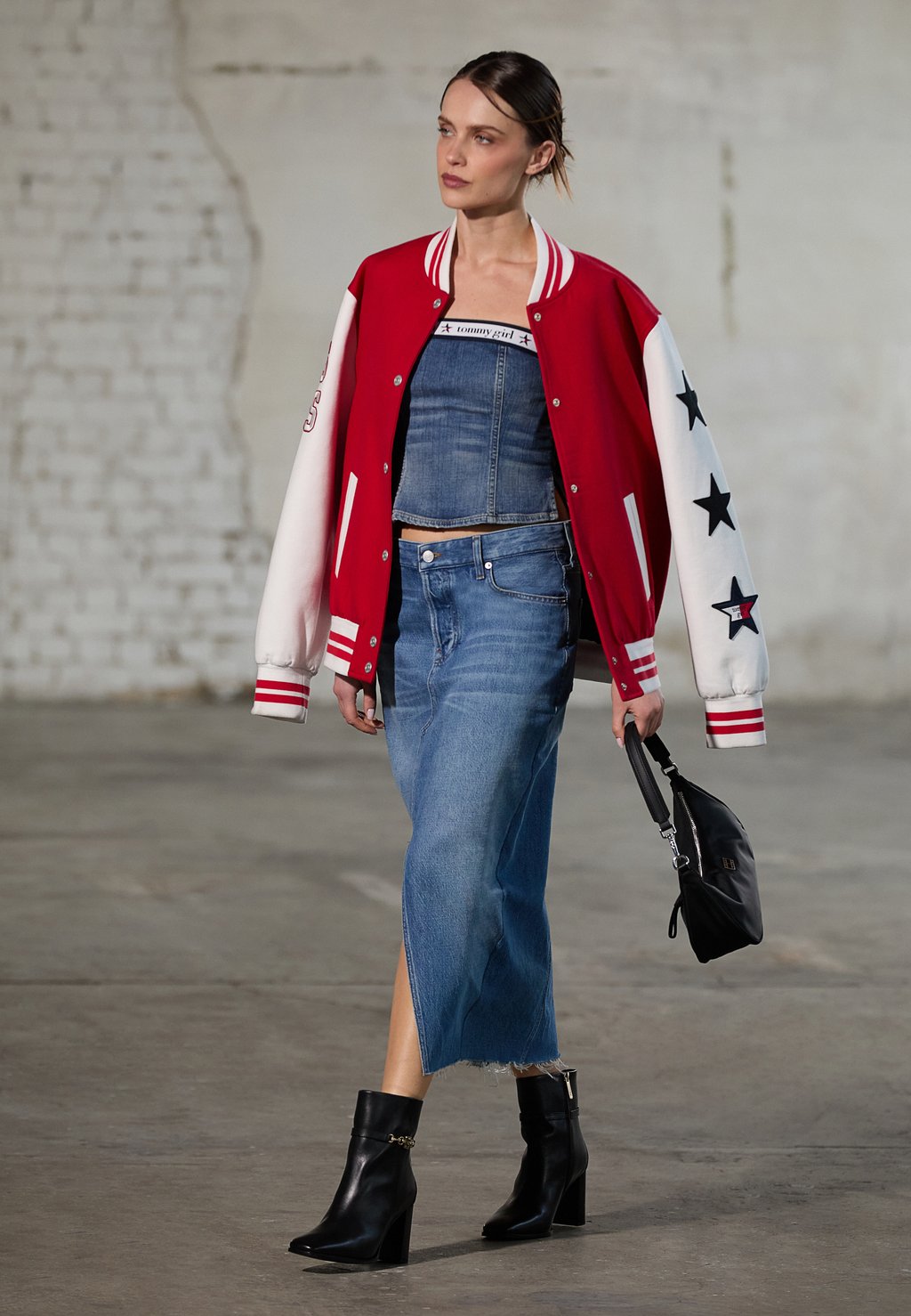 Джинсовая юбка EXCLUSIVE GIRL LONG SKIRT - Pencil skirt Tommy Jeans, синий 
Джинсовая юбка EXCLUSIVE GIRL LONG SKIRT - Pencil skirt Tommy Jeans, синий