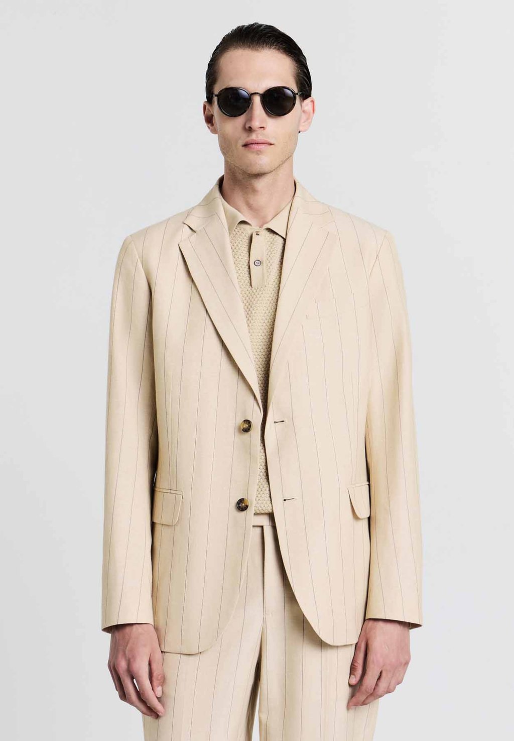 Пиджак-блейзер Calliope, бежевый
Пиджак-блейзер Calliope, бежевый