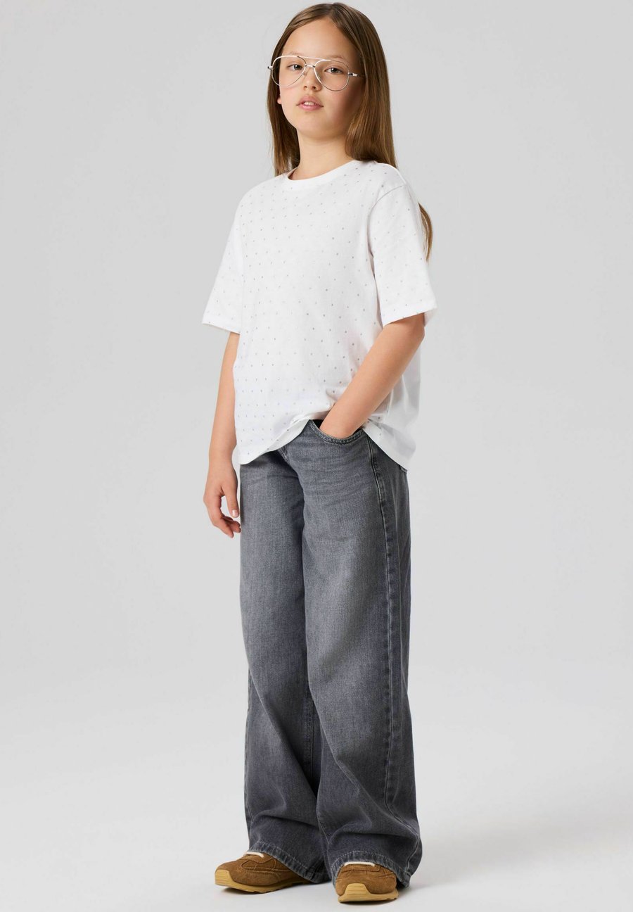 Футболка Name it REGULAR FIT, Bright White/Off-White, Белый, Футболка Name it REGULAR FIT, Bright White/Off-White
Футболка Name it REGULAR FIT, Bright White/Off-White, Белый, Футболка Name it REGULAR FIT, Bright White/Off-White