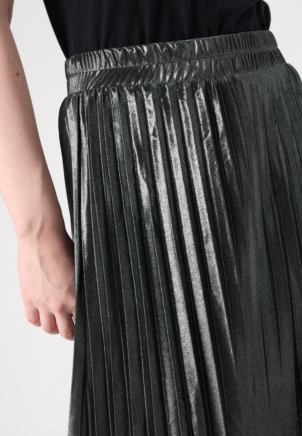 Юбка плиссированная ONLLYON SHINE SKIRT ONLY Tall, темно-зеленый
Юбка плиссированная ONLLYON SHINE SKIRT ONLY Tall, темно-зеленый