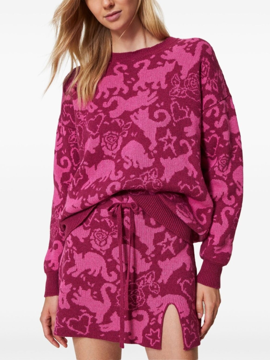 Толстовка TWINSET с узором в технике интарсия, розовый
Толстовка TWINSET с узором в технике интарсия, розовый