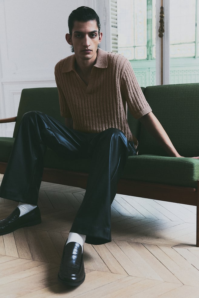 Рубашка-Поло свободного кроя из рубчатой вязки H&M, бежевый
Рубашка-Поло свободного кроя из рубчатой вязки H&M, бежевый