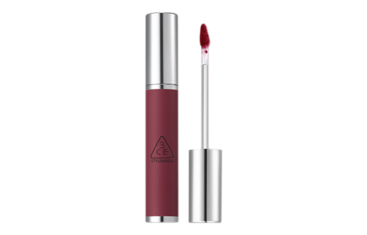 Матирующая муссовая помада Soft Matte Lip Mud, легко растушевывается, стойкая, 4 г 3CE
Матирующая муссовая помада Soft Matte Lip Mud, легко растушевывается, стойкая, 4 г 3CE