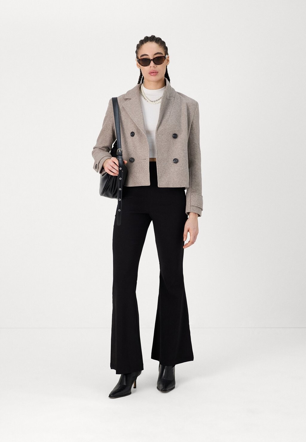 Легкая куртка ONLFREJA LIFE SHORT JACKET ONLY, светло-коричневый
Легкая куртка ONLFREJA LIFE SHORT JACKET ONLY, светло-коричневый