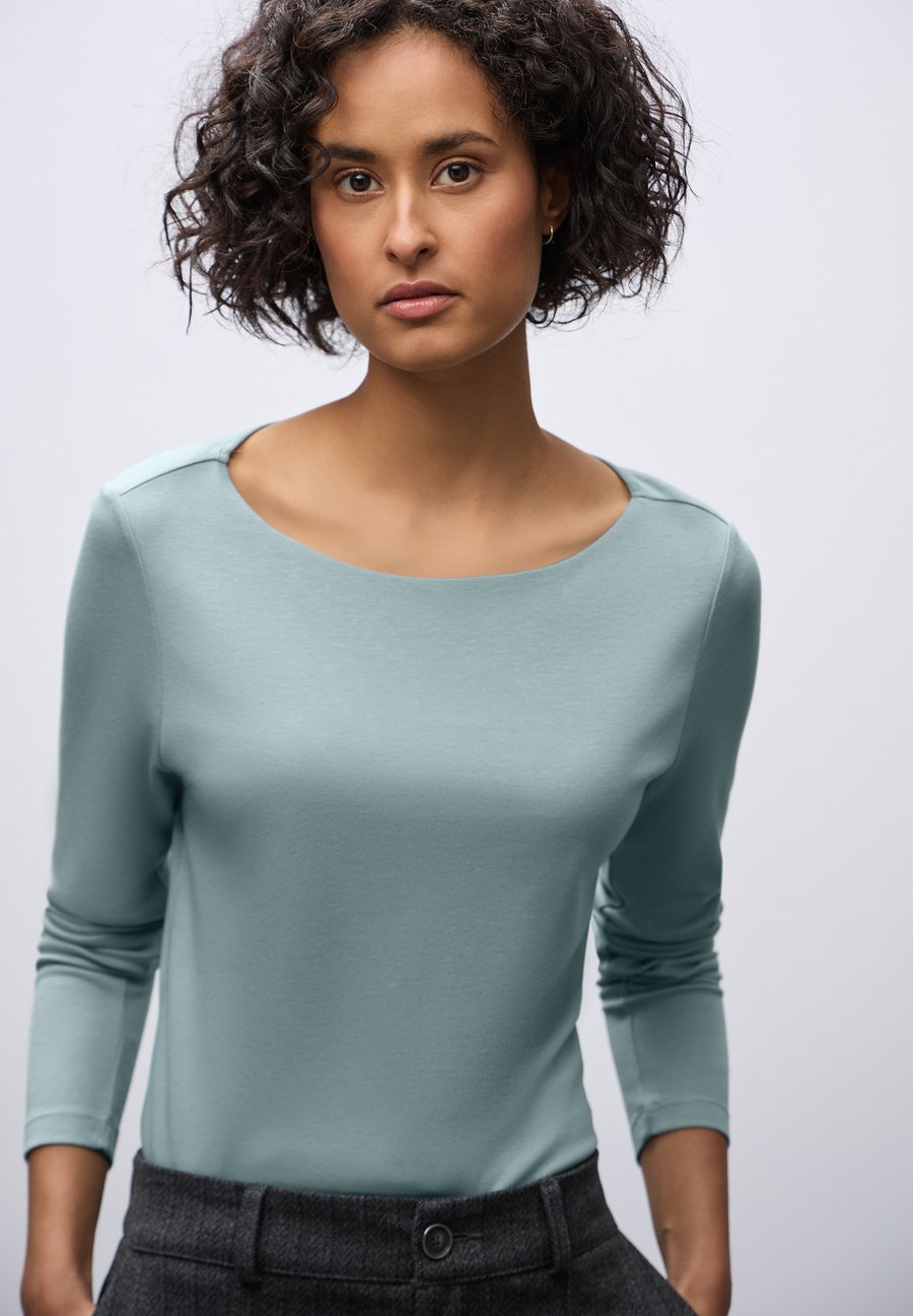 Топ Street One BASIC , Blau/Blue
Топ Street One BASIC , Blau/Blue
