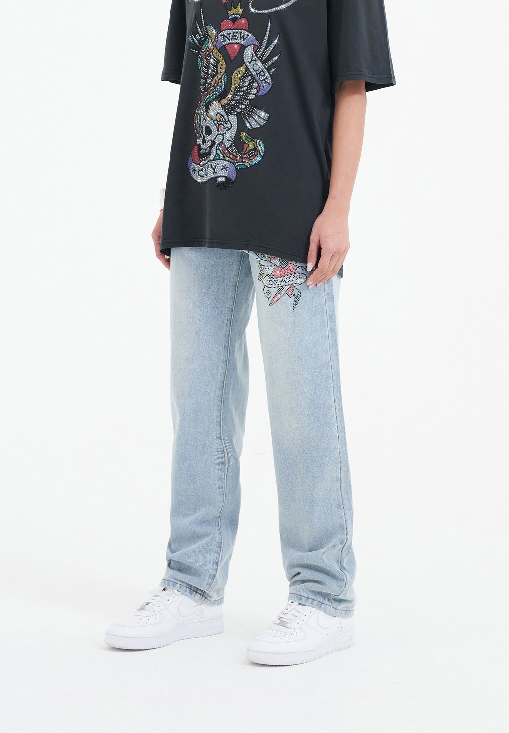 Джинсы прямого кроя TRUE DEATH DIAMANTE DENIM Ed Hardy, отбеленный деним
Джинсы прямого кроя TRUE DEATH DIAMANTE DENIM Ed Hardy, отбеленный деним