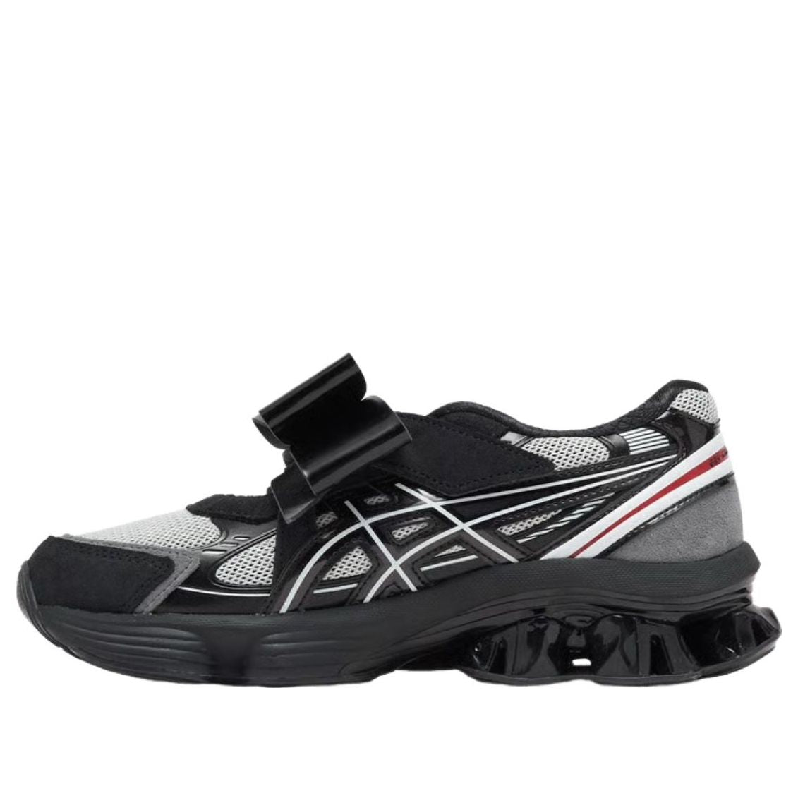 Asics x ShuShu/Tong Gel-Kinetic Fluent 'Black White'
Asics x ShuShu/Tong Gel-Kinetic Fluent 'Black White'