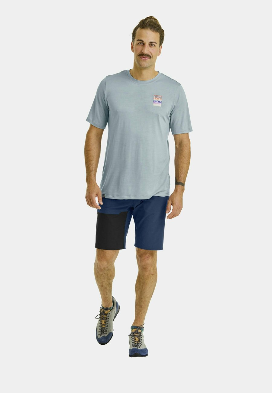 Футболка ORTOVOX 140 COOL MTN GRADIENT, Glacier Grey/Blue-Grey, Серый, Футболка ORTOVOX 140 COOL MTN GRADIENT, Glacier Grey/Blue-Grey
Футболка ORTOVOX 140 COOL MTN GRADIENT, Glacier Grey/Blue-Grey, Серый, Футболка ORTOVOX 140 COOL MTN GRADIENT, Glacier Grey/Blue-Grey