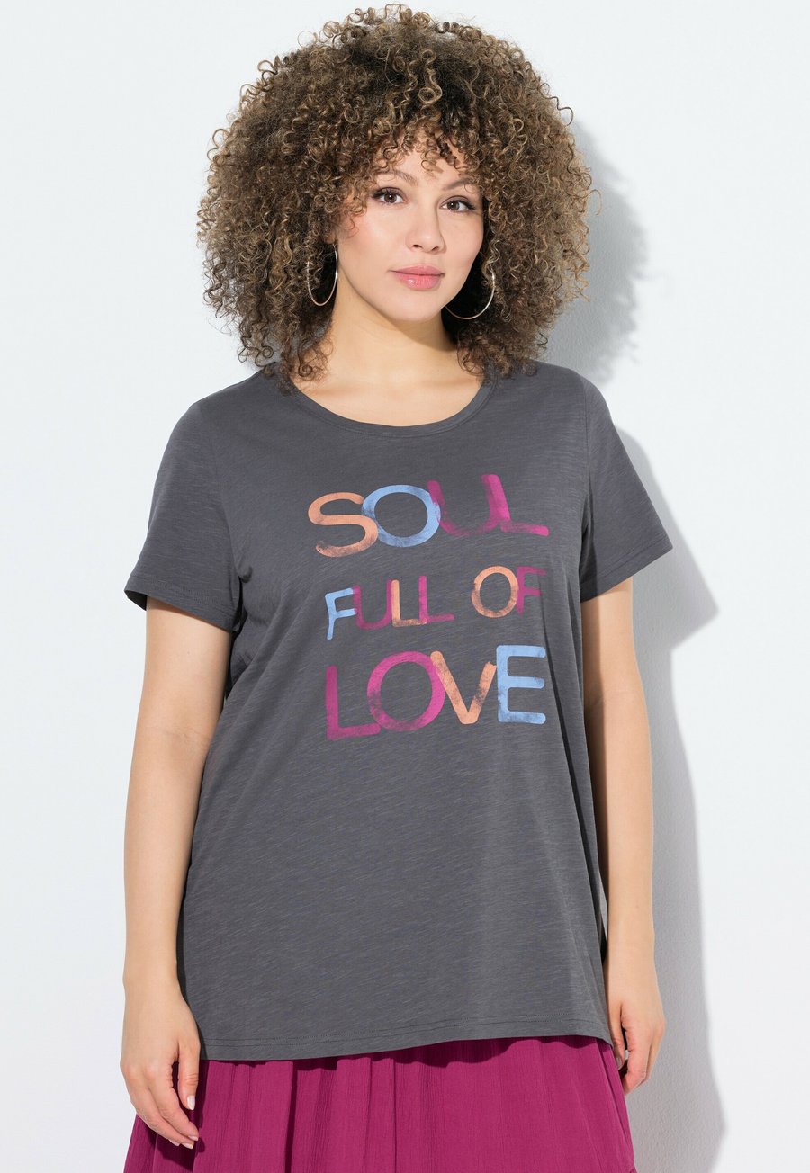 Футболка Ulla Popken Print T-shirt, Graphite Grey/Grey, Серый, Футболка Ulla Popken Print T-shirt, Graphite Grey/Grey
Футболка Ulla Popken Print T-shirt, Graphite Grey/Grey, Серый, Футболка Ulla Popken Print T-shirt, Graphite Grey/Grey