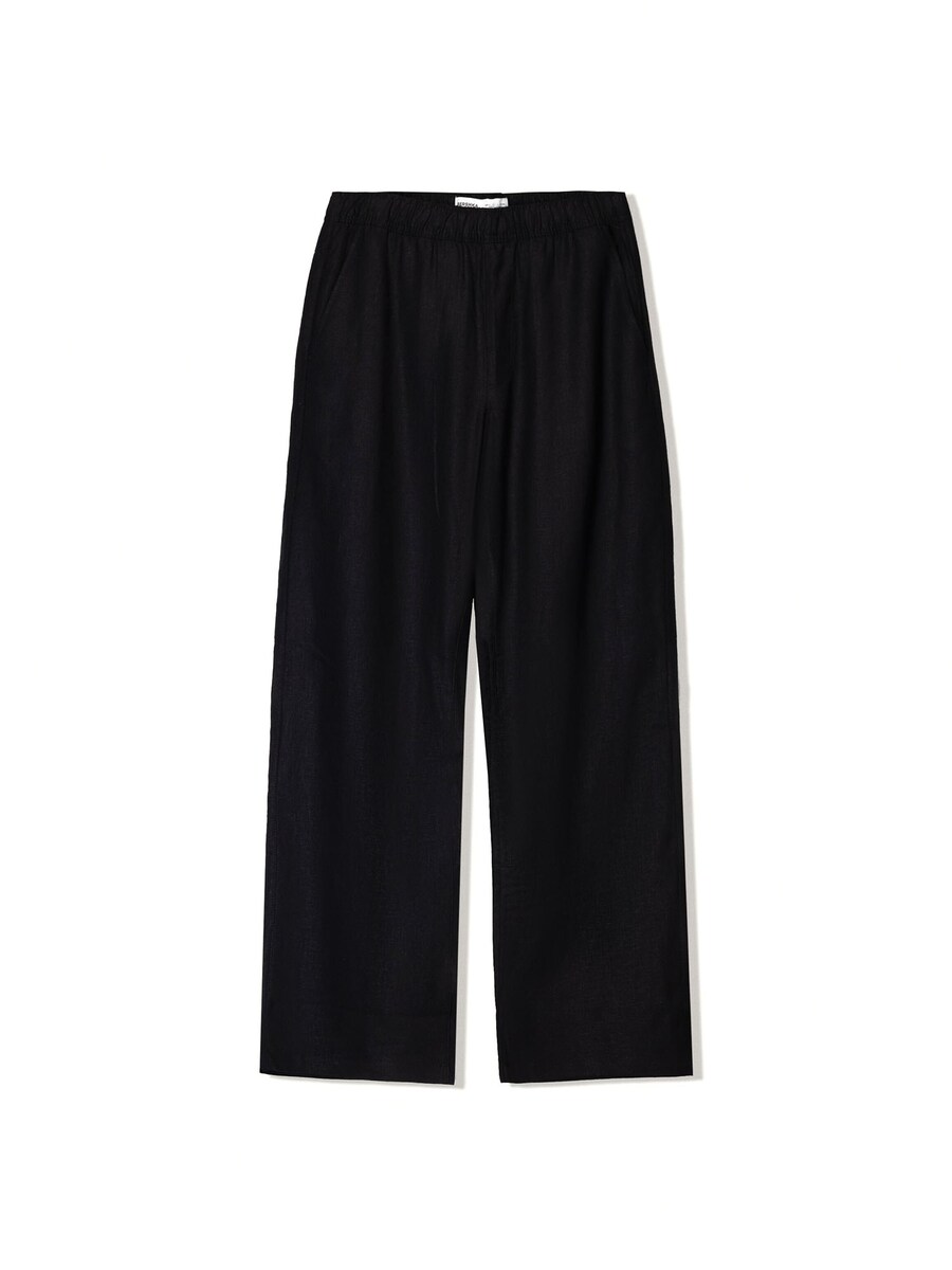 Широкие брюки Bershka, Black
Широкие брюки Bershka, Black