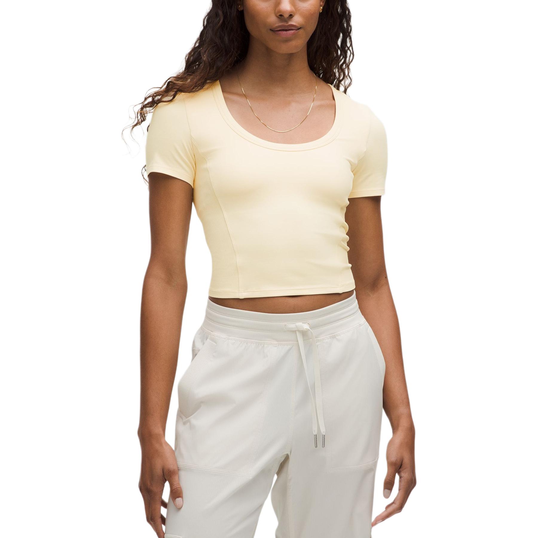 Женская футболка с ребрами Lululemon, кремовый
Женская футболка с ребрами Lululemon, кремовый