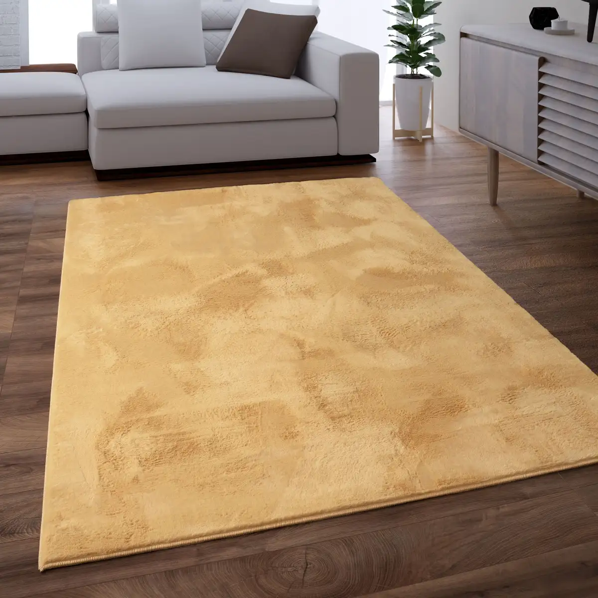 Меховой ковер Paco Home "Faux Fur Soft 380", прямоугольный, приятный ковер с длинным ворсом, особенно мягкий, однотонный 120х170 см, цвет gelb
Меховой ковер Paco Home "Faux Fur Soft 380", прямоугольный, приятный ковер с длинным ворсом, особенно мягкий, однотонный 120х170 см, цвет gelb