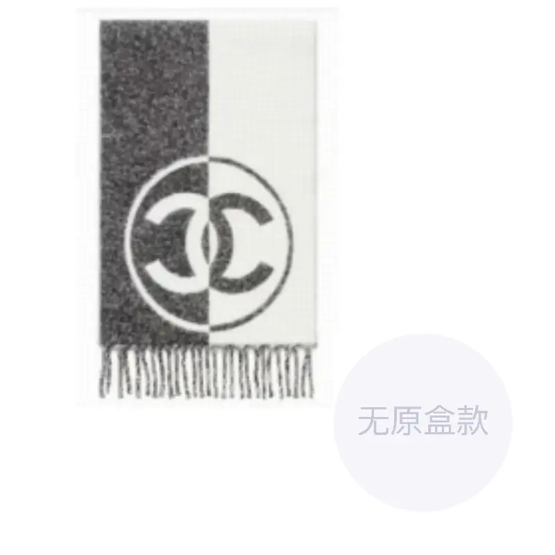 Вязаный шарф Unisex White CHANEL, серый белый
Вязаный шарф Unisex White CHANEL, серый белый