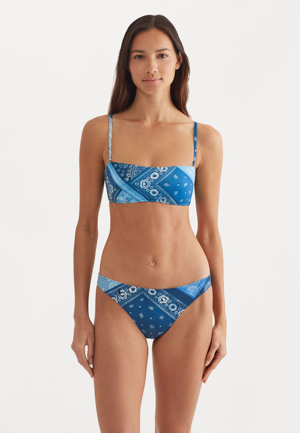 Плавки бикини DEVIN HIPSTER Polo Ralph Lauren, мультиколор
Плавки бикини DEVIN HIPSTER Polo Ralph Lauren, мультиколор