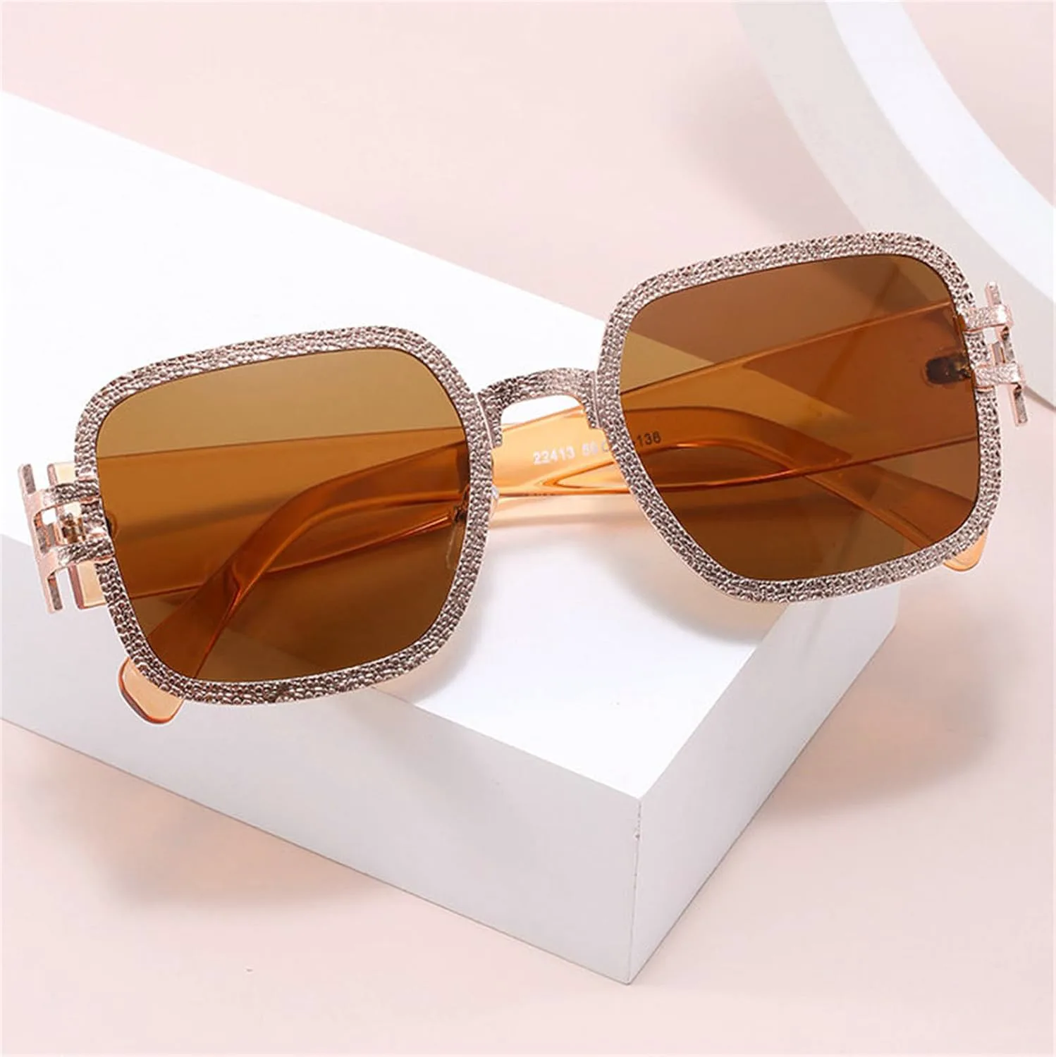 Винтажные металлические квадратные солнцезащитные очки Willochra для женщин, 2024 год, хип-хоп панк, градиентные, элегантные, сексуальные, в стиле Y2K, Tea
Винтажные металлические квадратные солнцезащитные очки Willochra для женщин, 2024 год, хип-хоп панк, градиентные, элегантные, сексуальные, в стиле Y2K, Tea