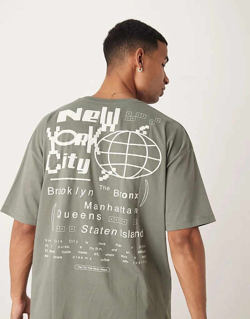 Футболка ASOS DESIGN свободного кроя с городским принтом цвета хаки
Футболка ASOS DESIGN свободного кроя с городским принтом цвета хаки