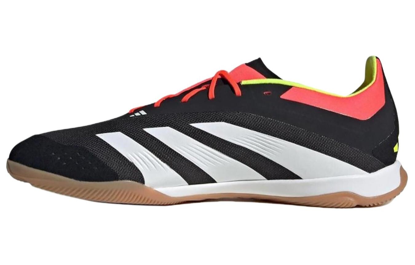 Футбольные бутсы серии PREDATOR мужские низкие черные/красные Adidas
Футбольные бутсы серии PREDATOR мужские низкие черные/красные Adidas