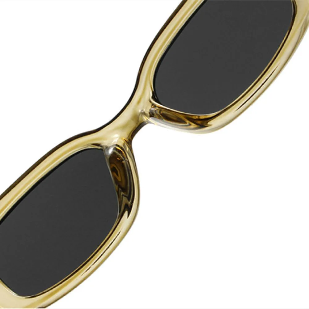 Винтажные черные квадратные солнцезащитные очки для женщин 2027 года, маленькие прямоугольные солнцезащитные очки, женские солнцезащитные очки UV400 MTZJH, C03
Винтажные черные квадратные солнцезащитные очки для женщин 2027 года, маленькие прямоугольные солнцезащитные очки, женские солнцезащитные очки UV400 MTZJH, C03