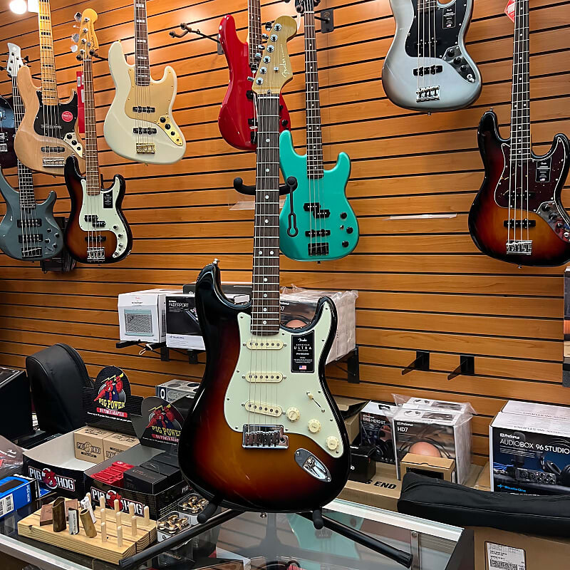 Fender American Ultra Stratocaster
Fender American Ultra Stratocaster