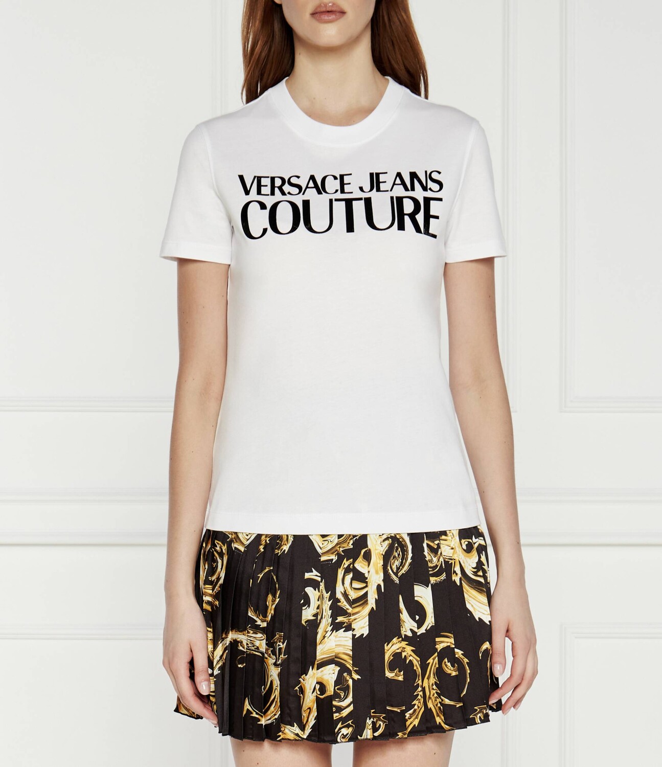 Футболка Versace Jeans Couture Slim Fit, белый
Футболка Versace Jeans Couture Slim Fit, белый