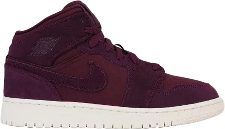 Кроссовки Air Jordan 1 Retro Mid GS Bordeaux, красный, Красный;коричневый, Кроссовки Air Jordan 1 Retro Mid GS Bordeaux, красный
Кроссовки Air Jordan 1 Retro Mid GS Bordeaux, красный, Красный;коричневый, Кроссовки Air Jordan 1 Retro Mid GS Bordeaux, красный