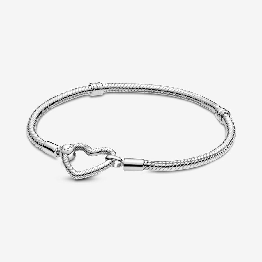 Браслет Pandora Moments Heart Closure, серебро
Браслет Pandora Moments Heart Closure, серебро