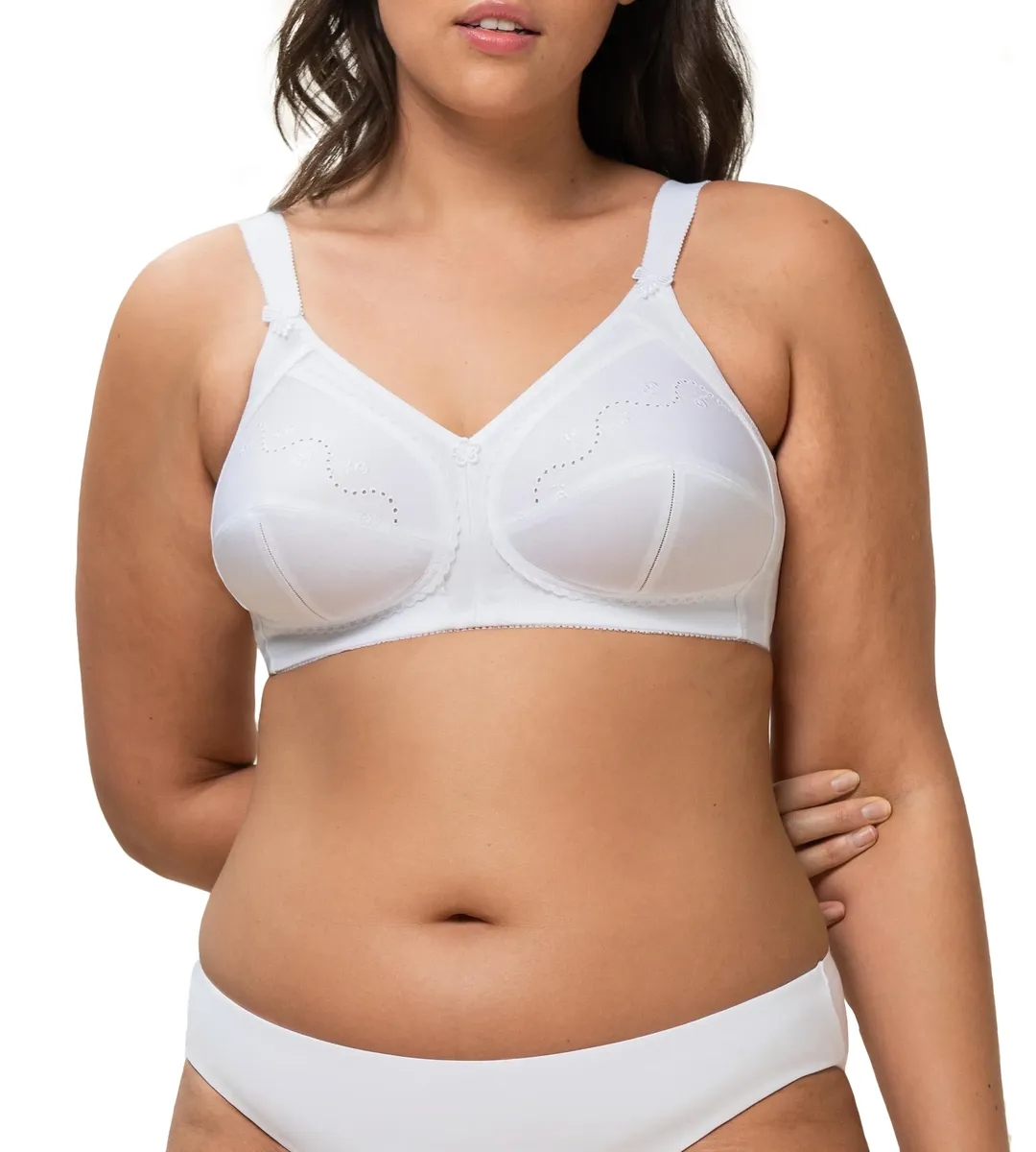 Бюстгальтер Triumph без косточек "Doreen + Cotton 01 N", чашка B-E, чашки без уплотнений, вышивка петельки, белый
Бюстгальтер Triumph без косточек "Doreen + Cotton 01 N", чашка B-E, чашки без уплотнений, вышивка петельки, белый